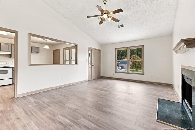 2812 Rosemeade Dr, Fayetteville, NC 28306