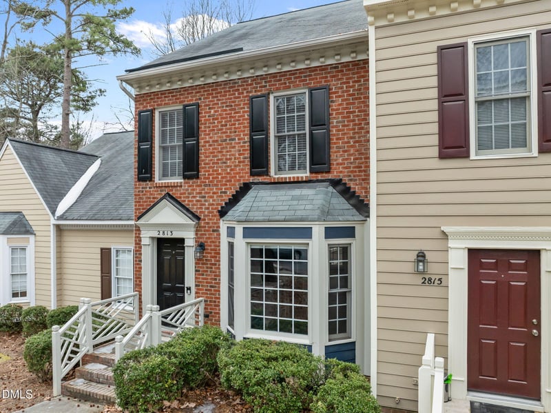 2813 Bedfordshire Ct, Raleigh, NC 27604