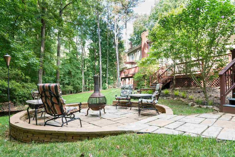 2813 Bishopgate Dr, Raleigh, NC 27613