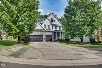 2813 Carriage Meadows Dr, Wake Forest, NC 27587