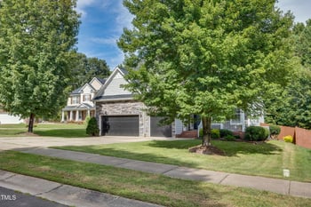 2813 Carriage Meadows Dr, Wake Forest, NC 27587