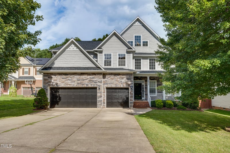 2813 Carriage Meadows Dr, Wake Forest, NC 27587