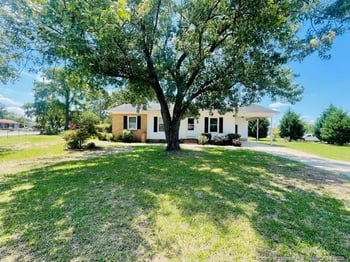 2813 Cramer Dr, Fayetteville, NC 28306
