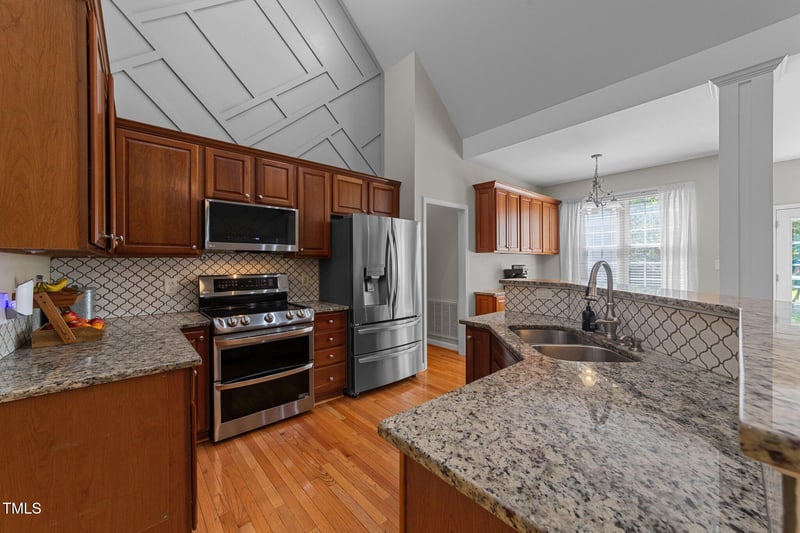 2813 Greenridge View Ln, Zebulon, NC 27597