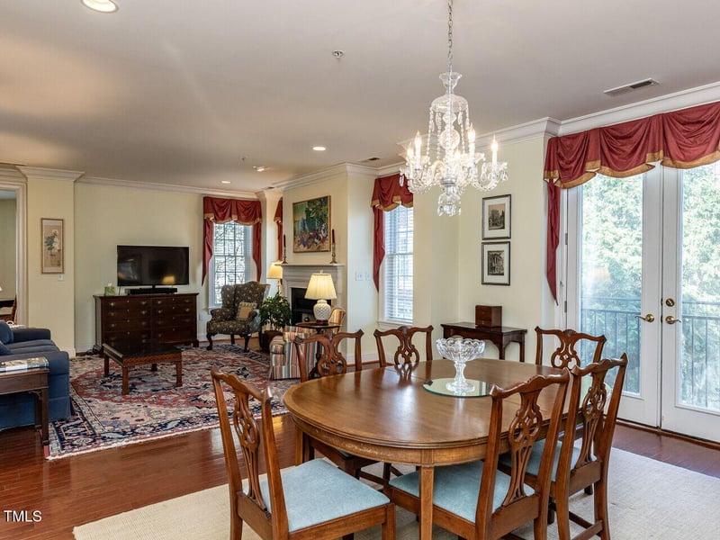 2813 Market Bridge Ln #204, Raleigh, NC 27608
