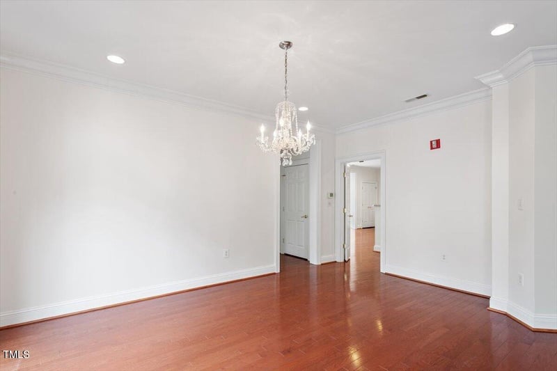 2813 Market Bridge Ln #204, Raleigh, NC 27608