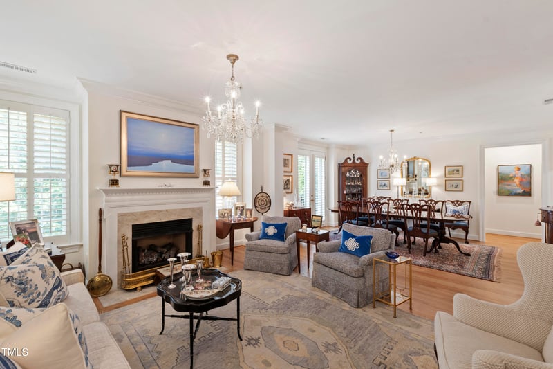 2813 Market Bridge Ln, Raleigh, NC 27608