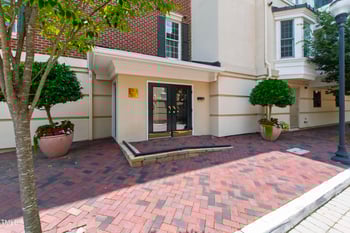 2813 Market Bridge Ln, Raleigh, NC 27608