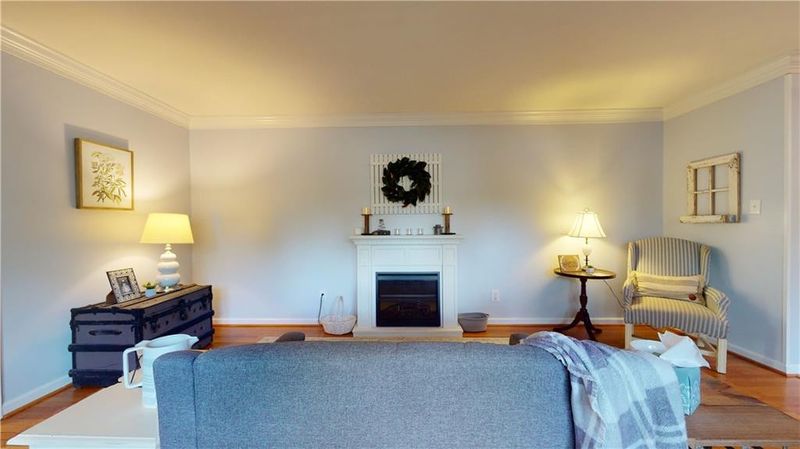 2814 Armfield Ave, Burlington, NC 27215