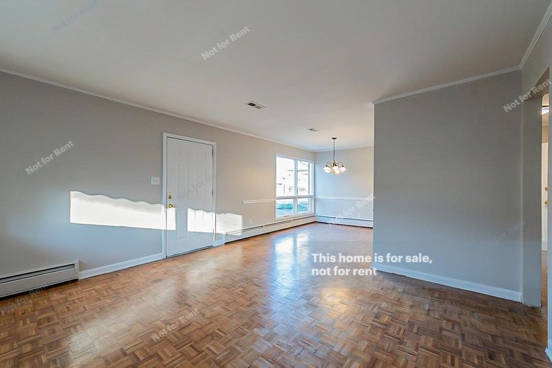 2814 Croydon St, Raleigh, NC 27610