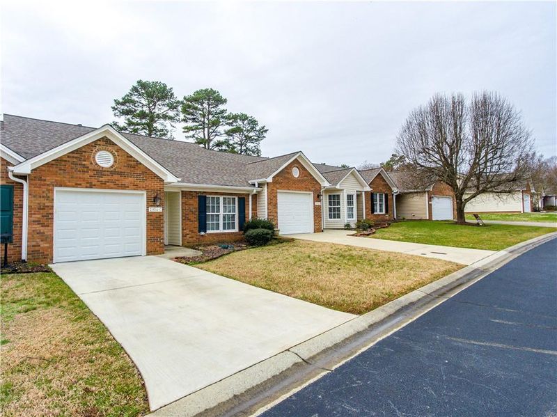 2814 Maple Ave #C, Burlington, NC 27215
