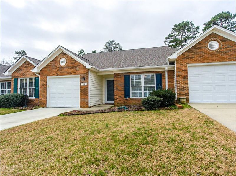 2814 Maple Ave #C, Burlington, NC 27215