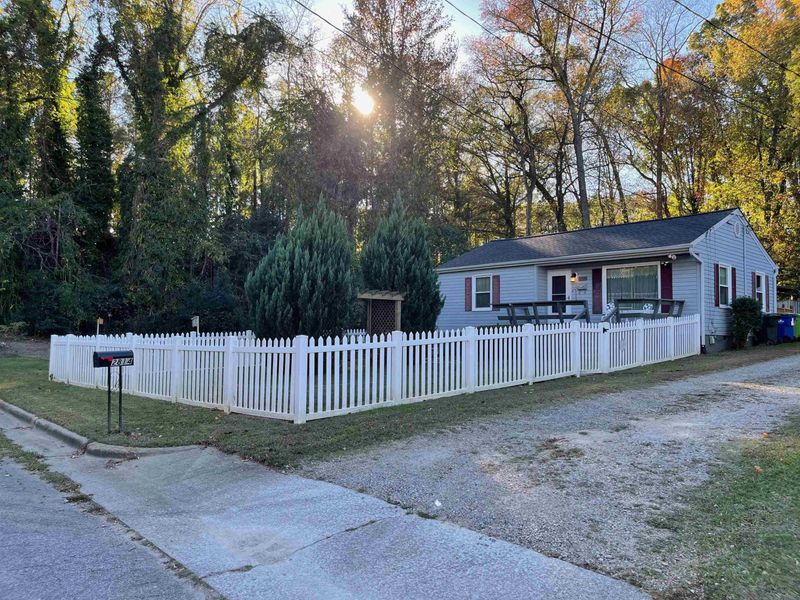 2814 Newbold St, Raleigh, NC 27603