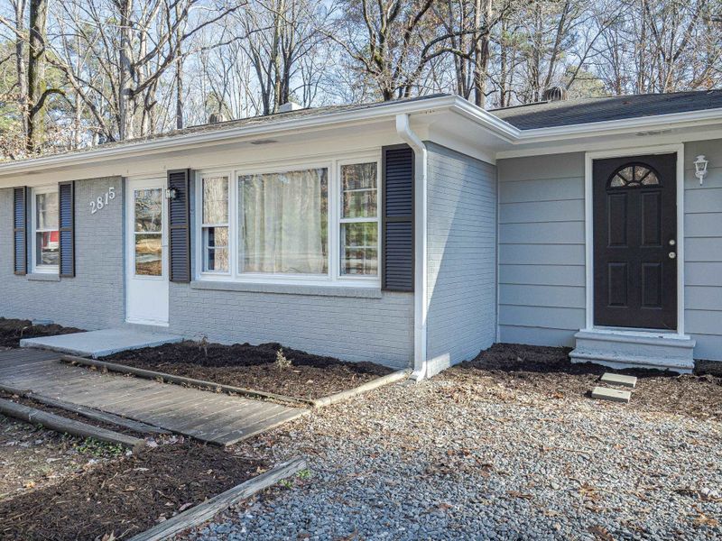 2815 Enfield Dr, Durham, NC 27703