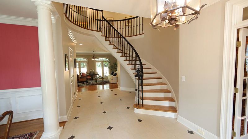 2815 Exeter Cir, Raleigh, NC 27608