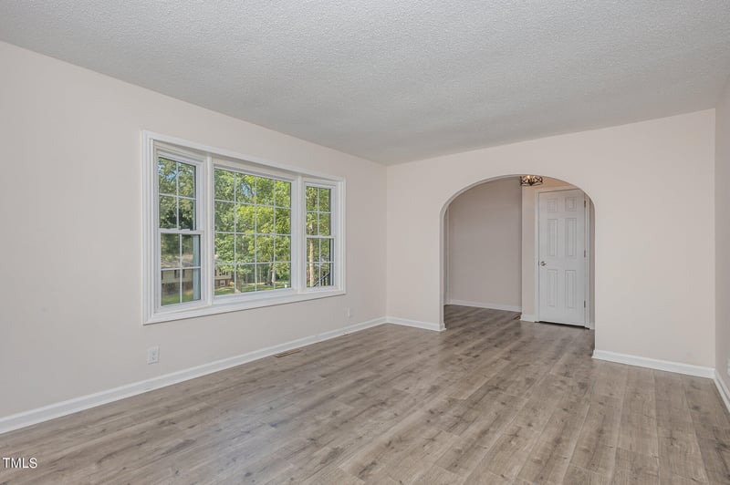 2815 Fox Dr, Durham, NC 27712