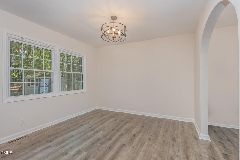 2815 Fox Dr, Durham, NC 27712