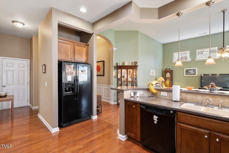 2815 Mebane Ln, Durham, NC 27703