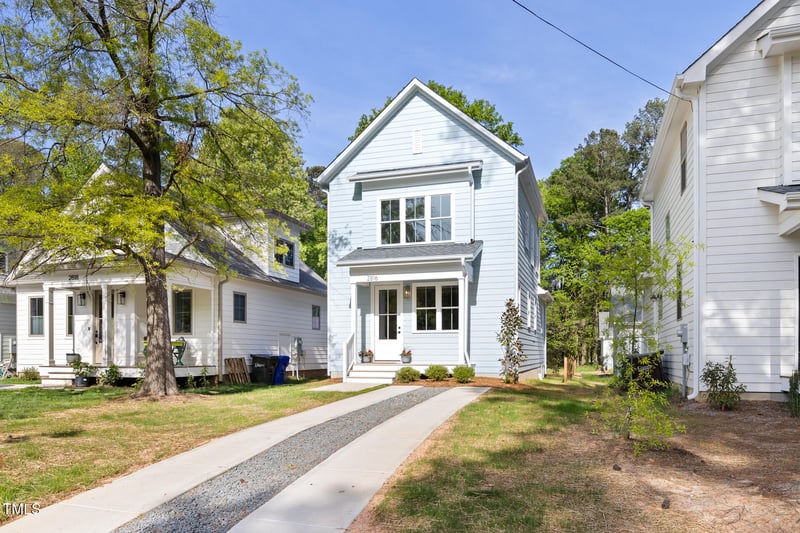 2816 Cascadilla St, Durham, NC 27704