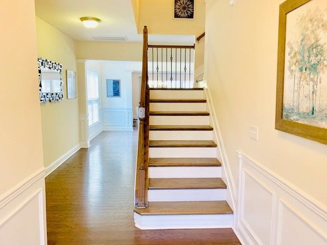 2816 Crowders Ridge Ln, Apex, NC 27502