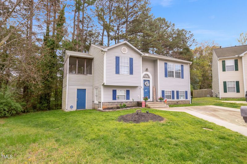 2816 Delco Ct, Raleigh, NC 27610