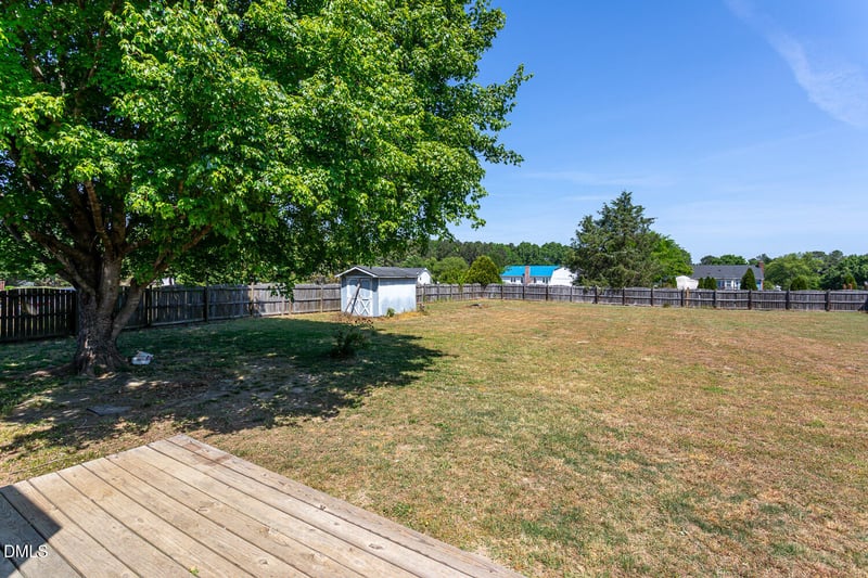 2816 Mercantile Ct, Clayton, NC 27520