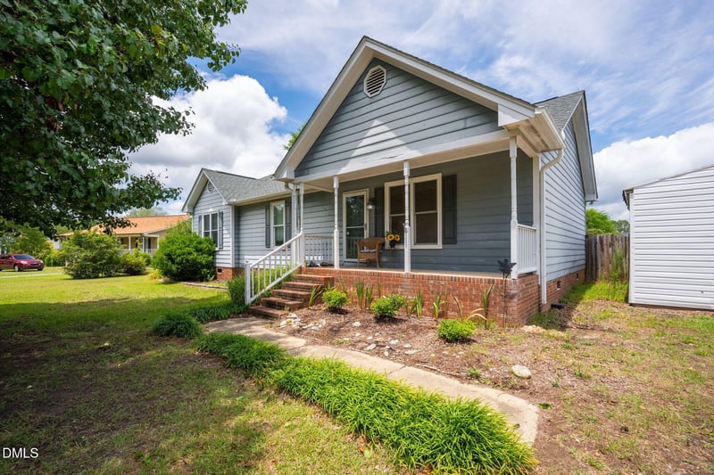 2816 Mercantile Ct, Clayton, NC 27520