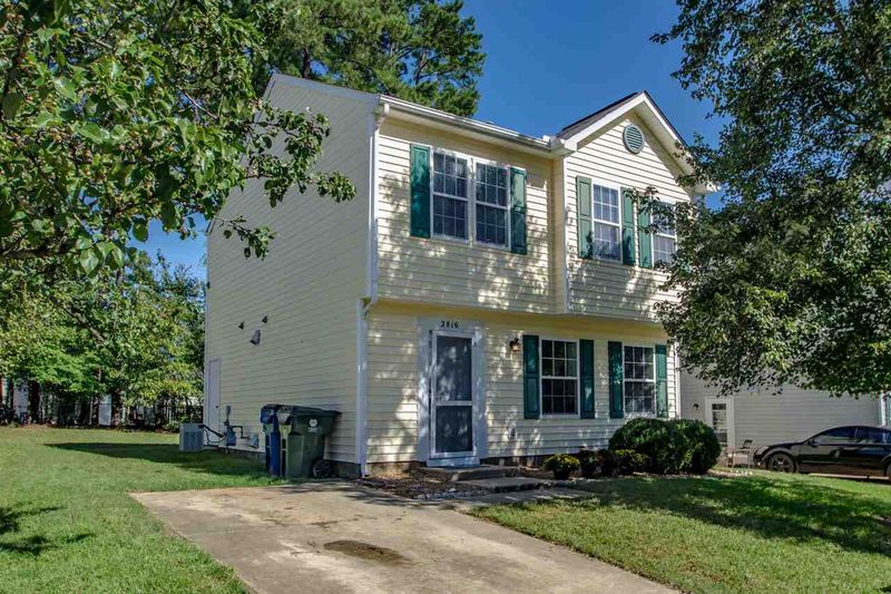 2816 Midway Park Ct, Raleigh, NC 27610