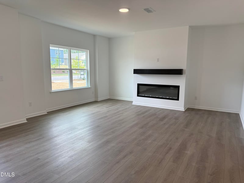 2816 Quarry Rd #180, Rolesville, NC 27571