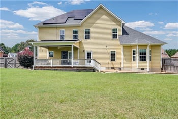 2816 Sand Trap Ln, Hope Mills, NC 28348