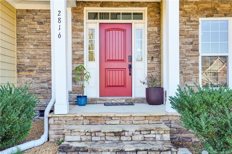 2816 Sand Trap Ln, Hope Mills, NC 28348