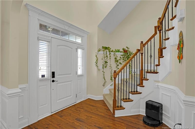 2816 Sand Trap Ln, Hope Mills, NC 28348