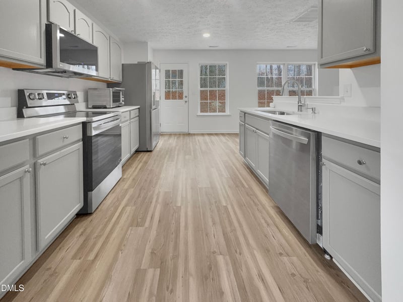 2816 Smoke Pl, Raleigh, NC 27610