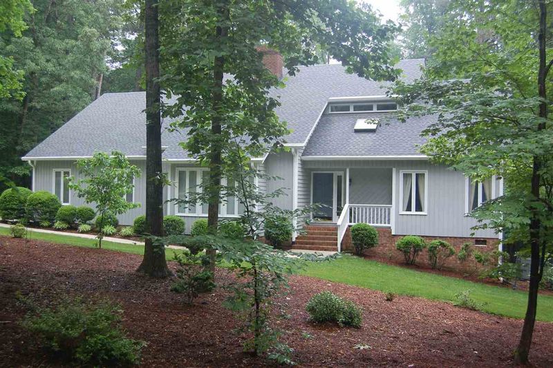 2817 Bishopgate Dr, Raleigh, NC 27613