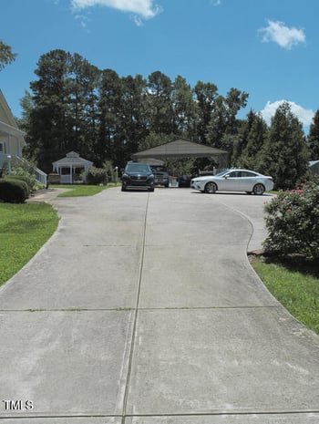 2817 Buckboard Ln, Raleigh, NC 27603
