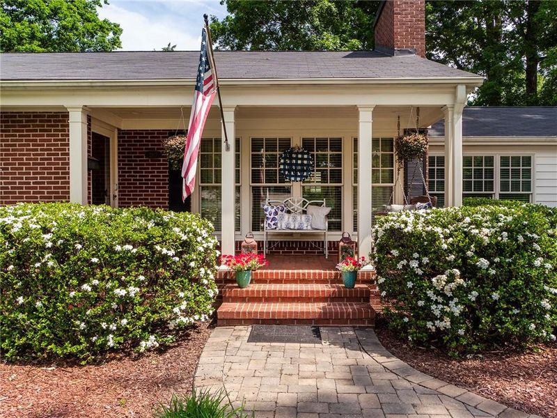 2817 Forestdale Dr, Burlington, NC 27215