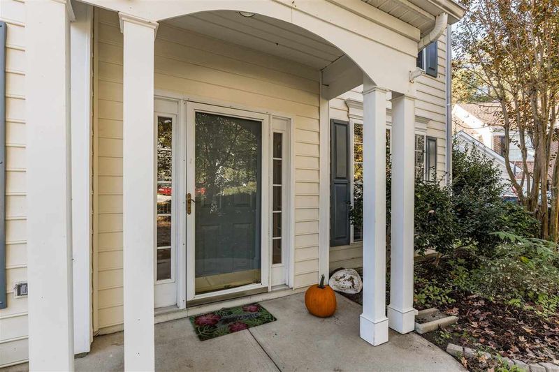 2817 Kentshire Pl, Apex, NC 27523