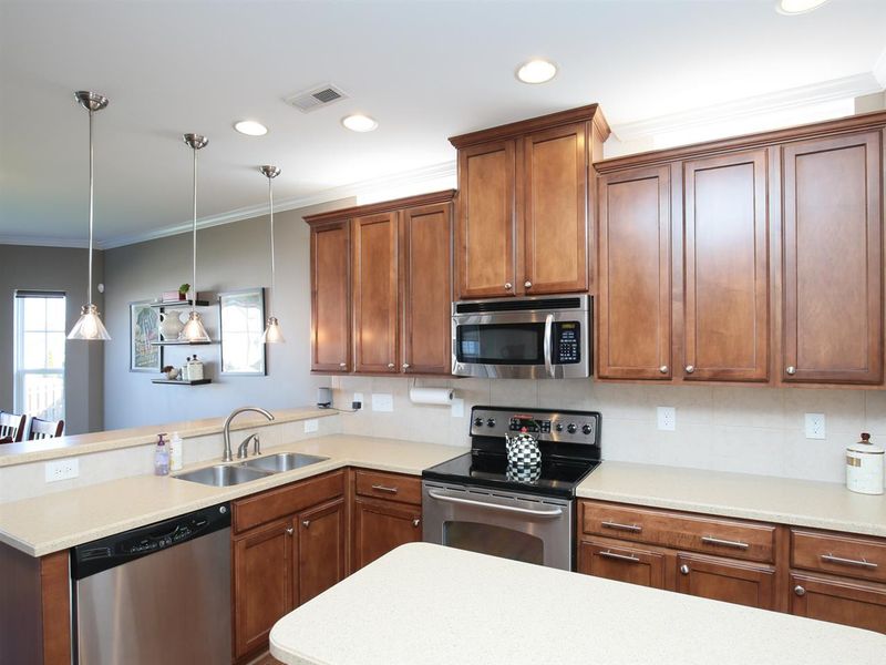 2817 Mebane Ln, Durham, NC 27703