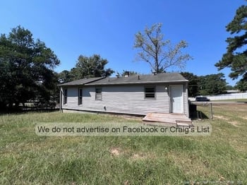 2817 Pine Springs Dr, Fayetteville, NC 28306
