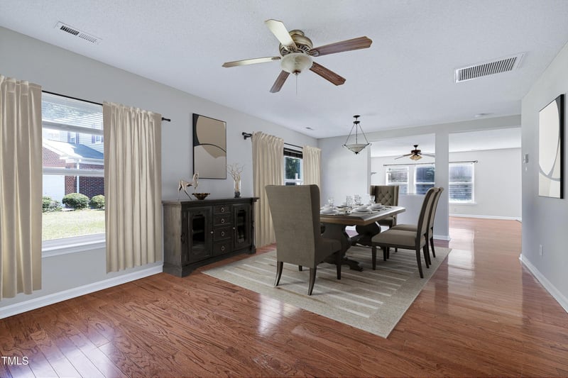 2817 Roundleaf Ct, Raleigh, NC 27604