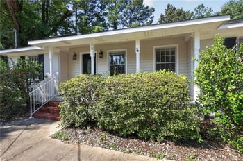 2817 Trentwood Ct, Fayetteville, NC 28304