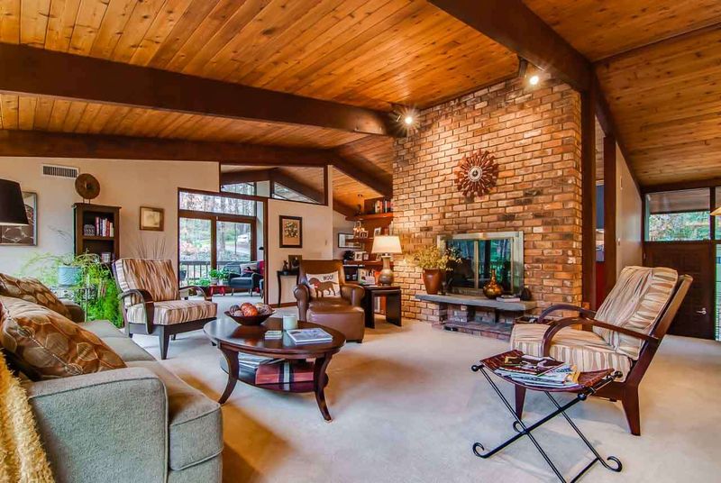 2818 Mcdowell Rd, Durham, NC 27705