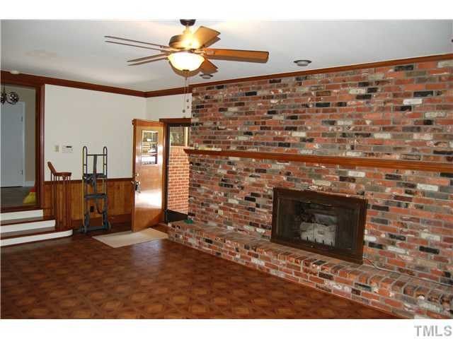 2819 Fairlawn Rd, Durham, NC 27705