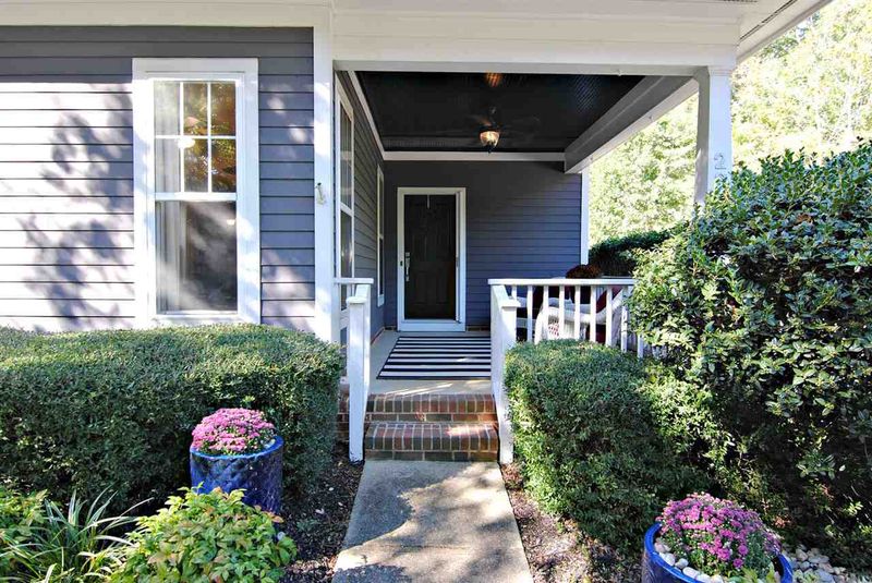 2819 Falls River Ave, Raleigh, NC 27614