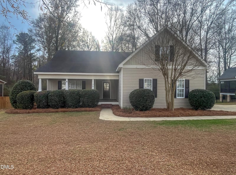 282 Braddock Dr, Lillington, NC 27546