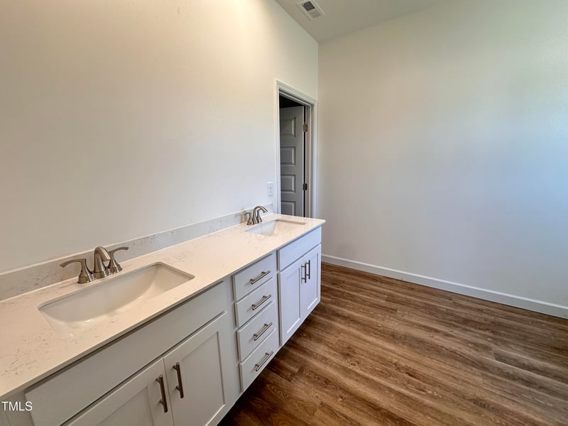 282 Trescott St, Smithfield, NC 27577