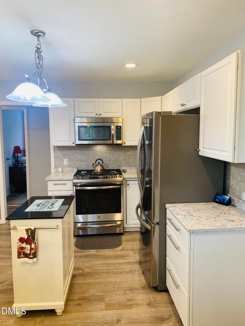 282 Vuncannon Dr, Fuquay Varina, NC 27526