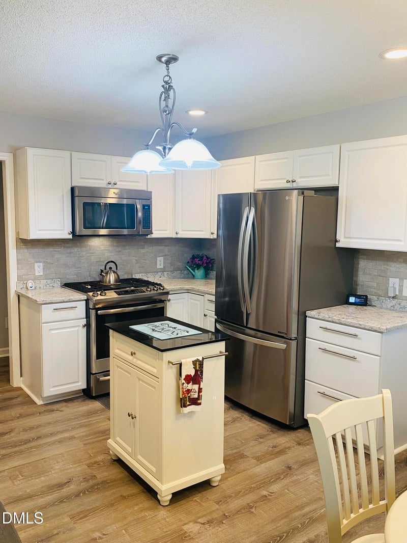 282 Vuncannon Dr, Fuquay Varina, NC 27526