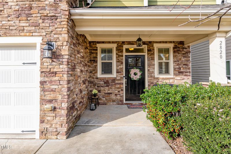 2820 Bogle Branch Ct, Raleigh, NC 27606