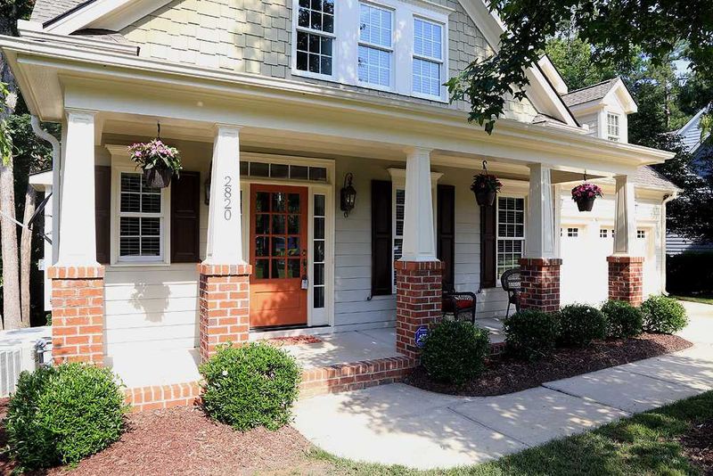 2820 Brighton Bluff Dr, Apex, NC 27539